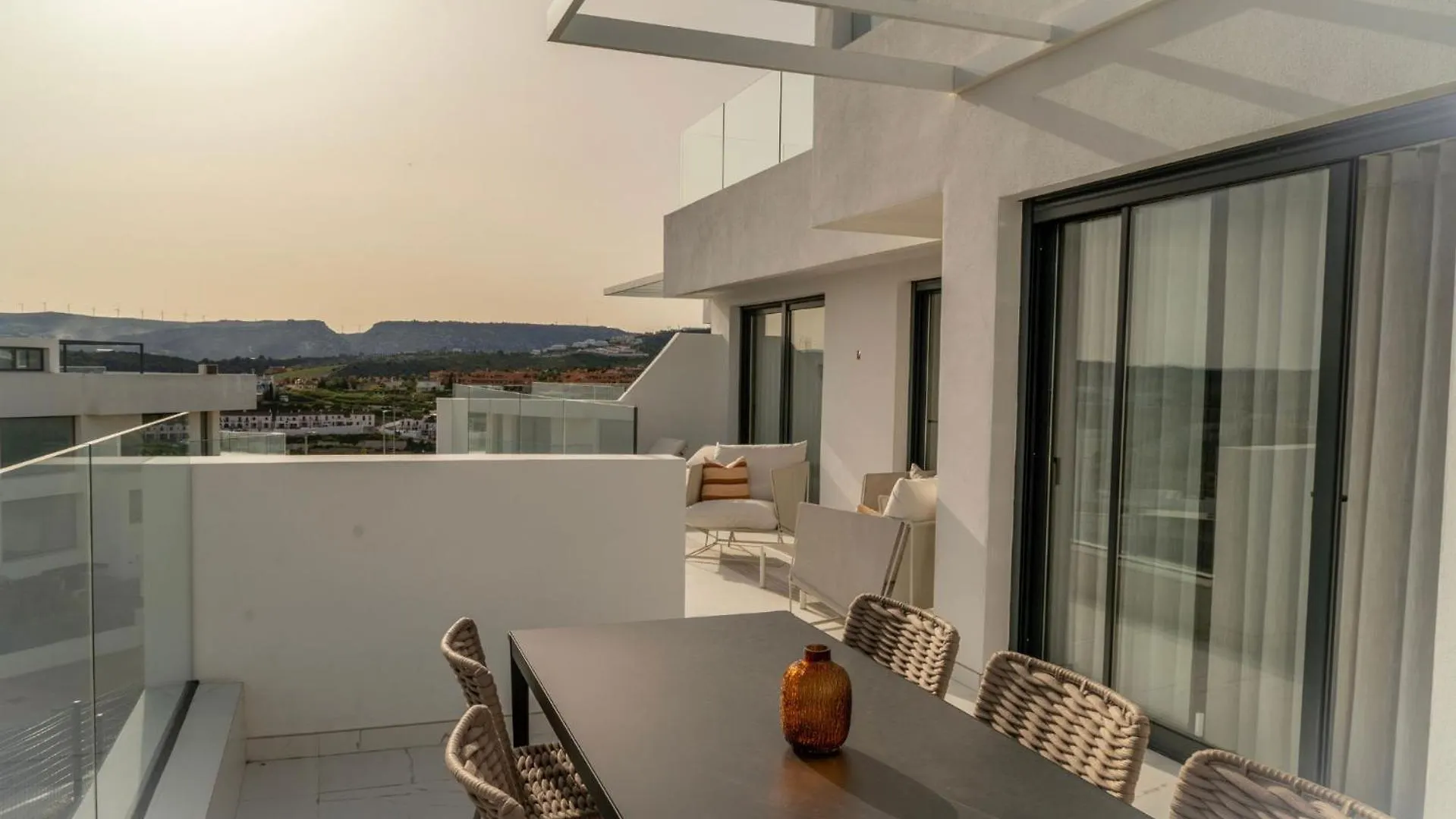 אסטפונה Modern Two-Bedroom Coastal Retreat With Panoramic Sea Views To Africa